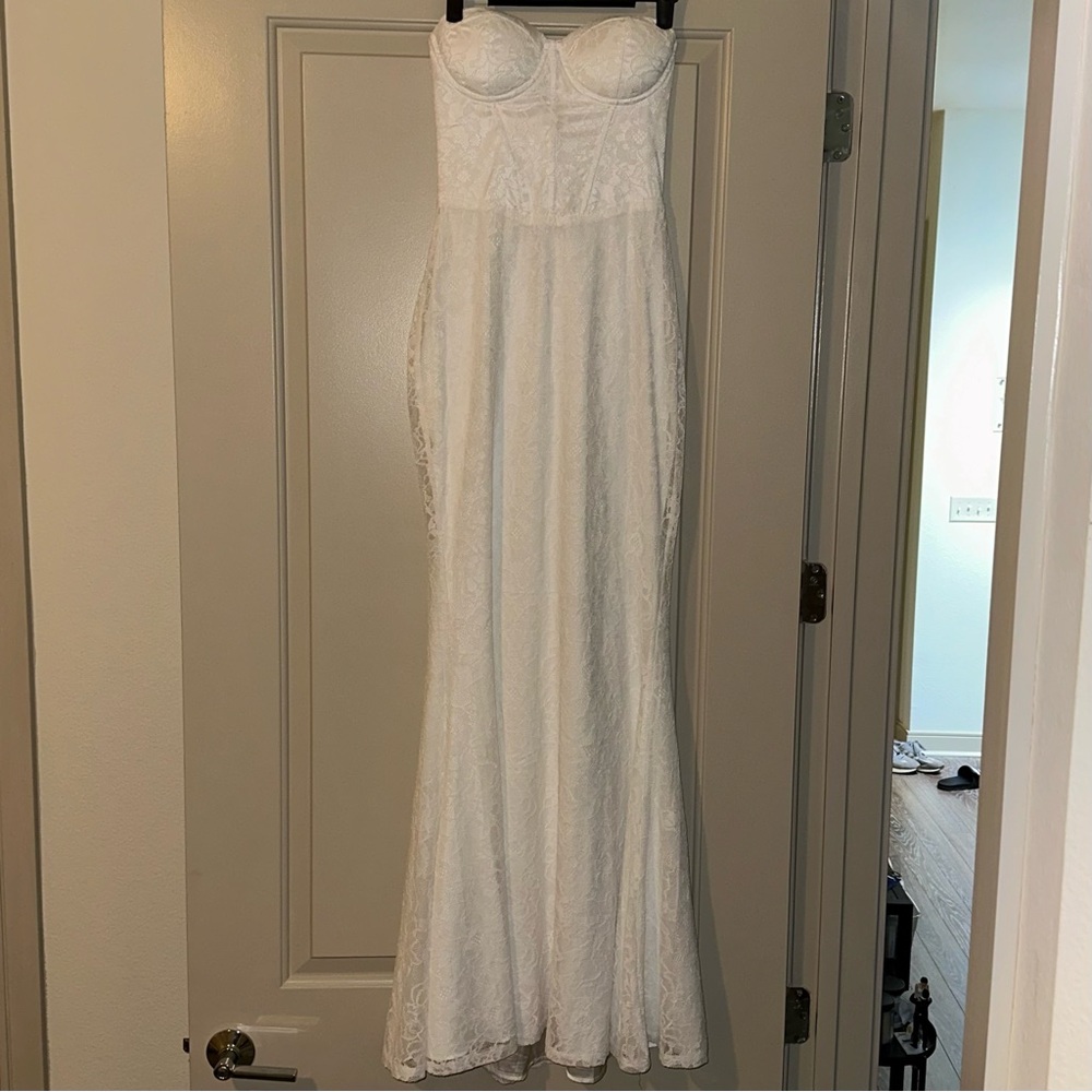 Club L London - ANIYAH lace wedding dress